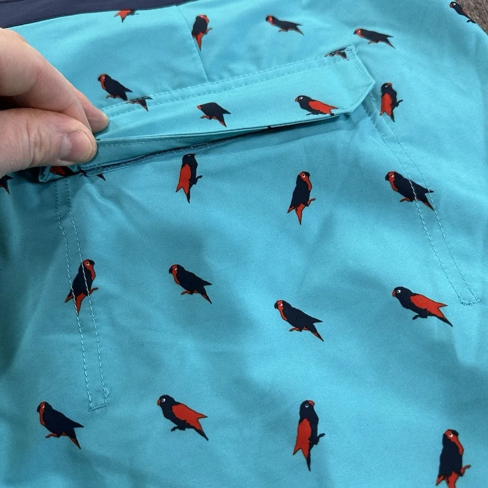 NWT‎ Duluth Trading Company Mens Board Shorts Sz 48 Blue Drawstring Parrot Print